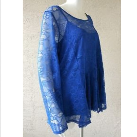 MICHEL STUDIO Sheer Lace Top & Camisole - Picture 5 of 7